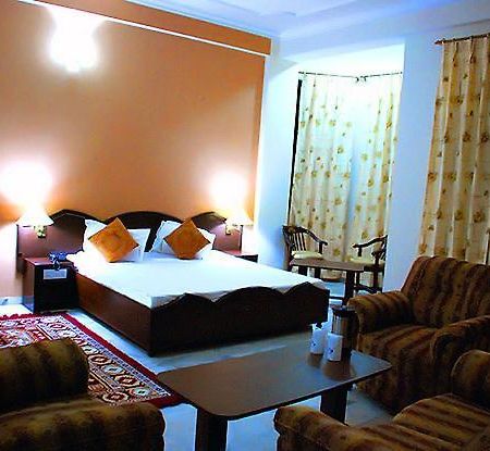 达兰萨拉克拉克顶级酒店 客房 照片
